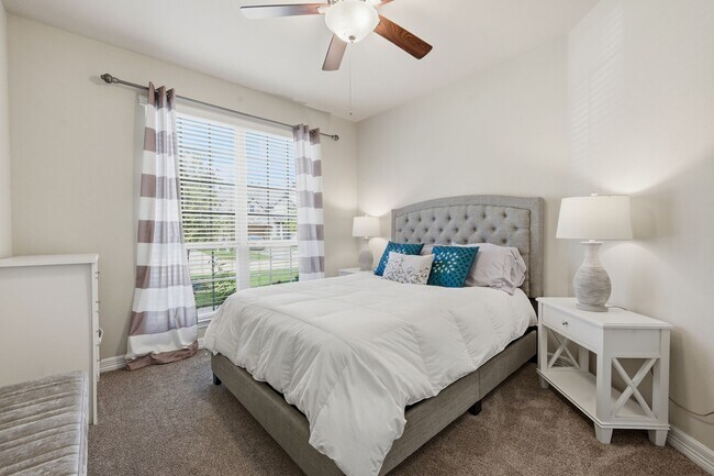 Building Photo - 24534 Jenns Creek Ct