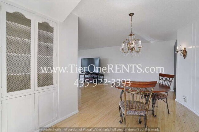 Building Photo - This property offers a NO DEPOSIT option available for qualified renters