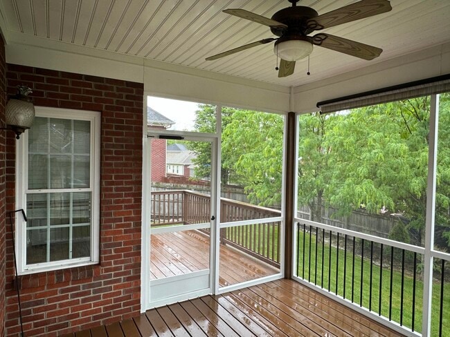 Building Photo - 106 Wisteria Ln