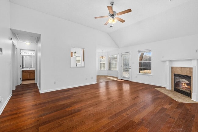 Building Photo - Updated 4bd 2 bath in Southaven