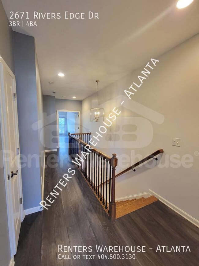 Building Photo - Beautiful 3 Story Brick Buckhead Townhome!