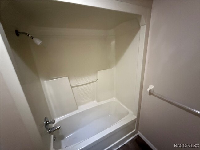 Building Photo - 227 Davidson Ave