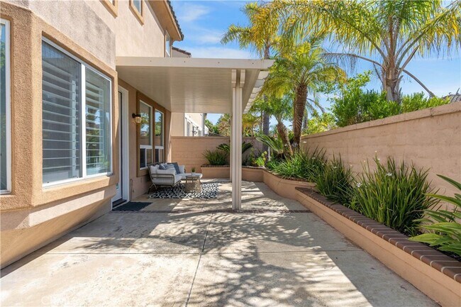 Building Photo - 18731 Stratton Ln