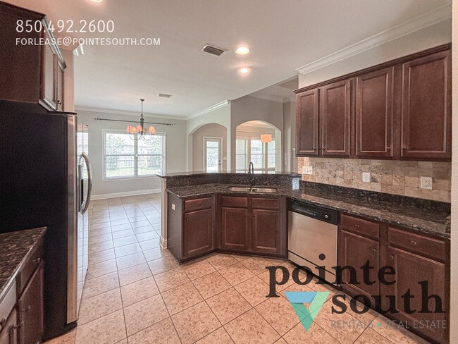 Building Photo - 24119 Weatherbee Park Dr