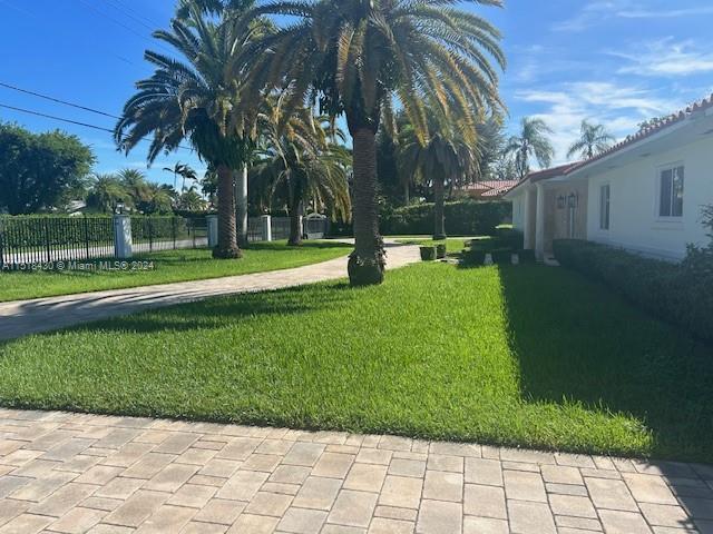 Building Photo - 9540 SW 68th St