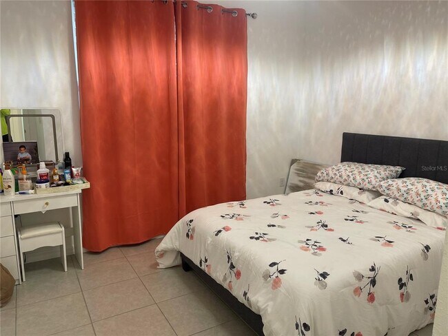 Building Photo - 1536 Pines End Pl