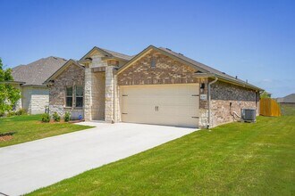 Building Photo - NEW BUILD in Belton