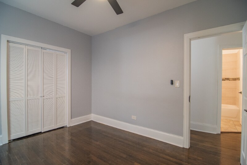 Building Photo - 3024 N Avers Ave