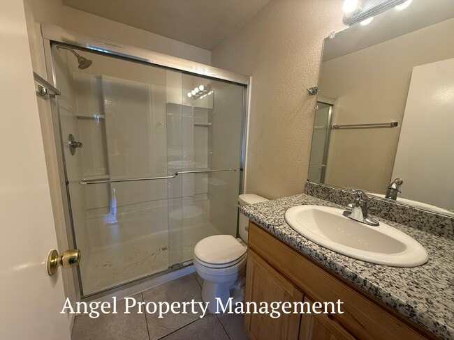 Building Photo - 6557 37th Ave