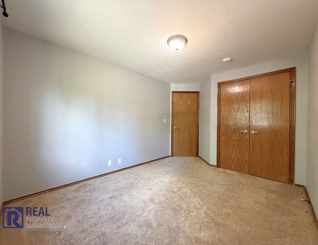 Building Photo - 9085 SW Trigger Ct