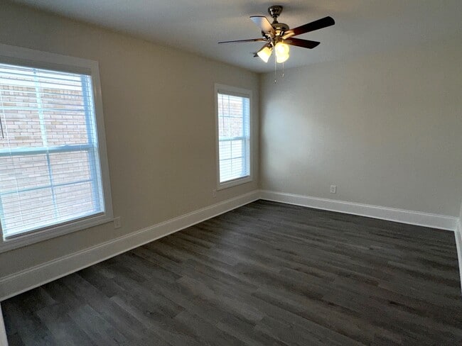 Building Photo - 1102 Cavil Hollins Ct