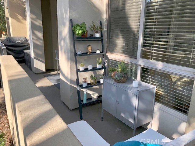 Building Photo - 13044 Pacific Promenade