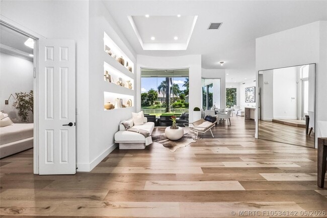 Building Photo - 11064 Canary Island Ct