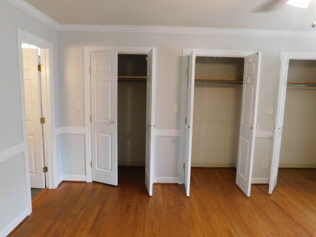 Building Photo - Beautiful home in the heart of Morehead City
