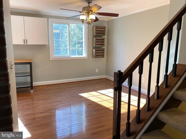 Building Photo - 1666 Barnstead Dr
