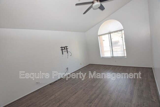 Building Photo - 1214 Oyster Pl