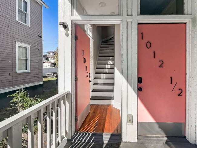 Building Photo - 1012 E Park Ave