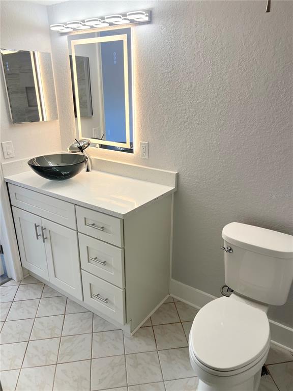 Building Photo - 4550 Overlook Dr NE