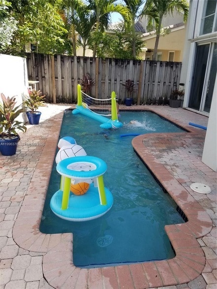 Building Photo - 4719 NW 96th Pl