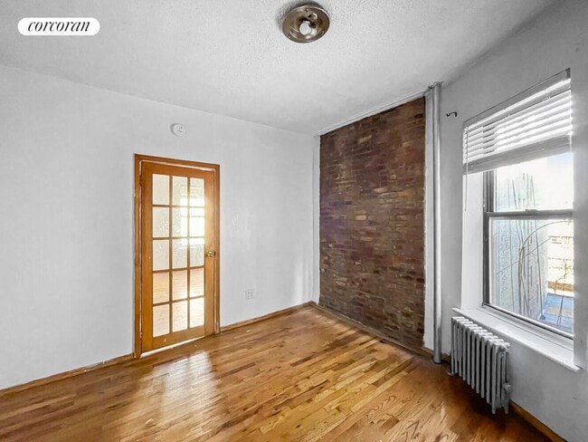 Building Photo - 1726 Amsterdam Ave