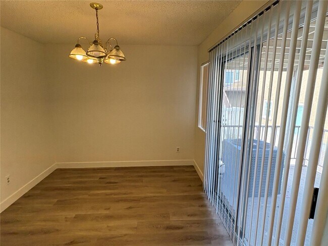 Building Photo - 3210 Orange Ave