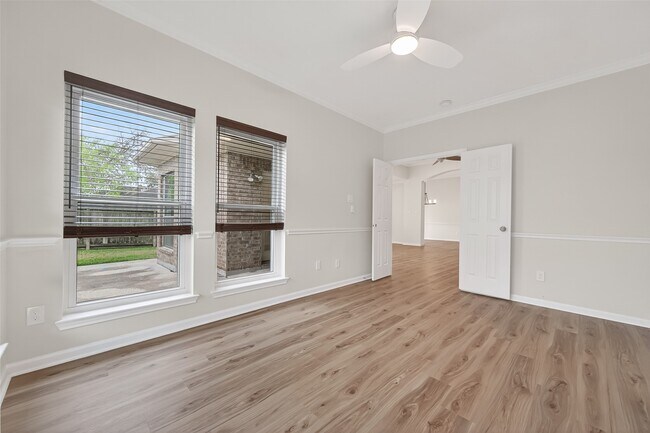 Building Photo - 9014 Pheasant Trace Ct