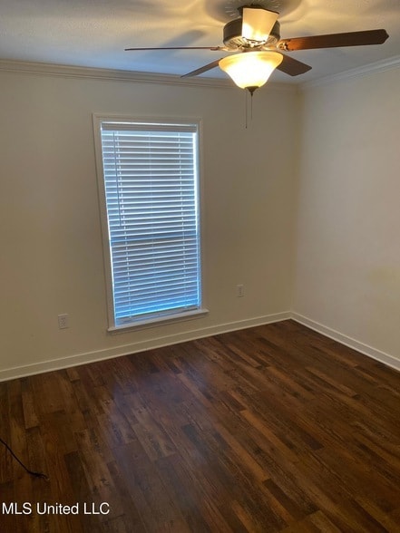 Building Photo - 209 Cherrybark Ln