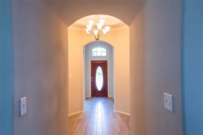 Building Photo - 918 Marigold Park Pl