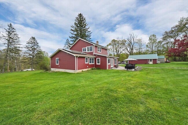 Building Photo - 818 Winterton Rd