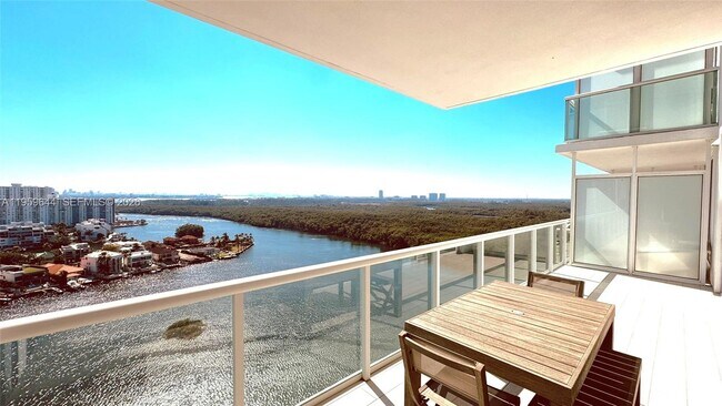 Building Photo - 400 Sunny Isles Blvd