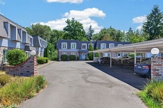 Building Photo - Cozy 2-Story Townhome In Beaverton | 2 BD | 1.5 BA | Back Deck Overlooking a Scenic Creek | W/S/T...