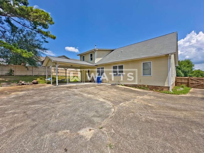 Building Photo - 3314 Sunniroc Cir
