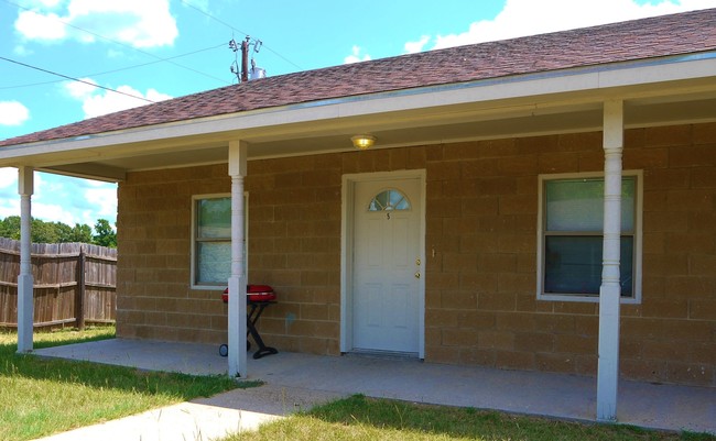 Building Photo - Country Place Apartments