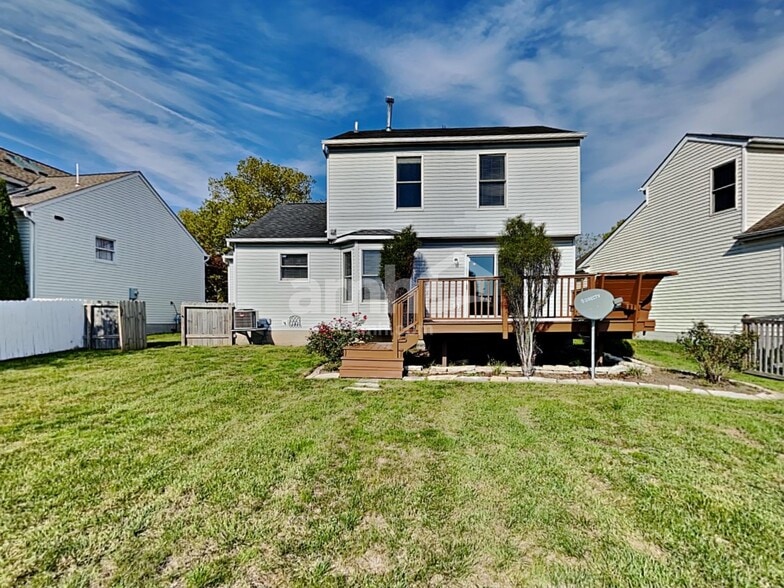 Building Photo - 143 Galloway Ridge Dr