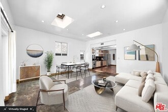 Building Photo - 1141 Cabrillo Ave