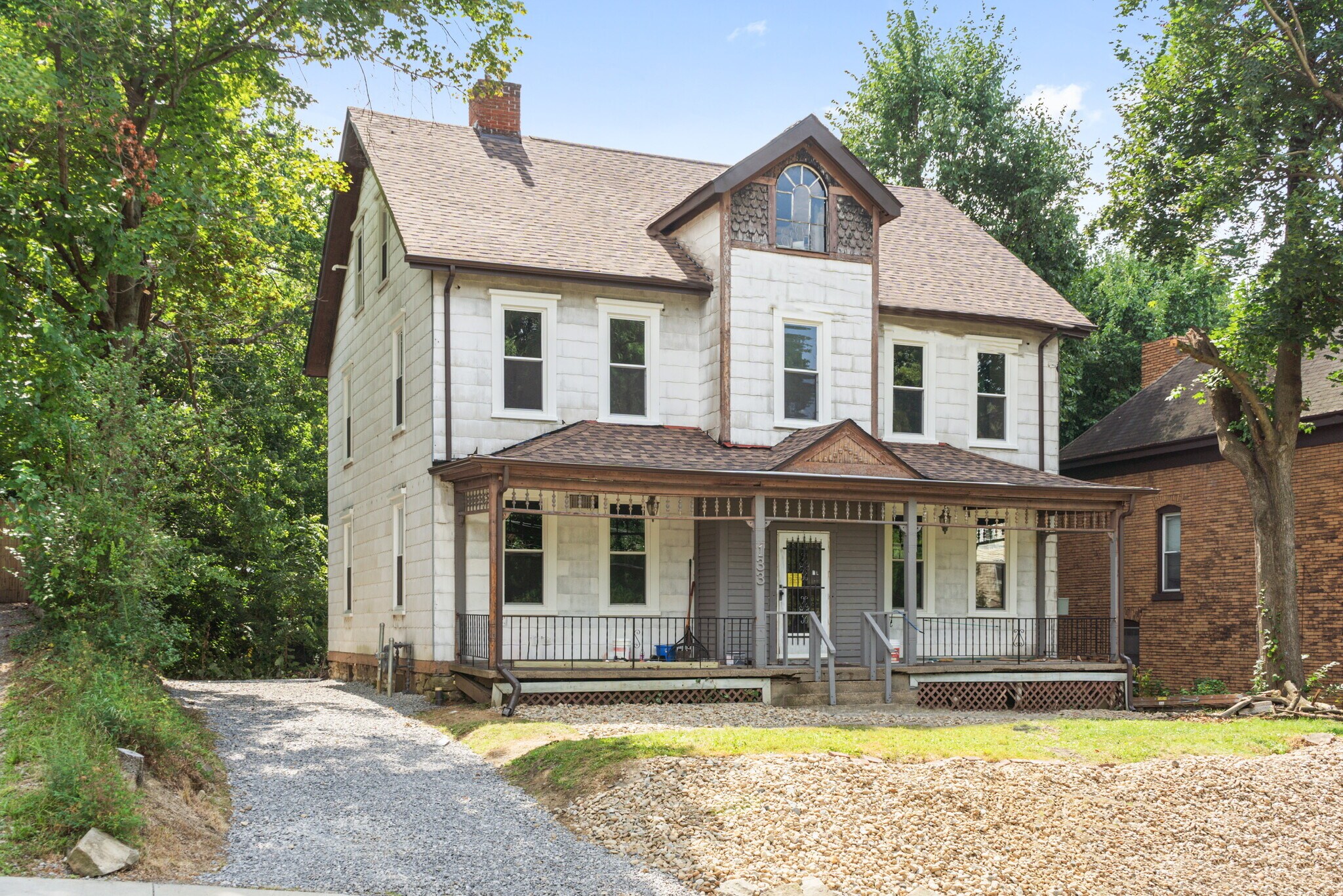 Building Photo - 133 Meade Ave