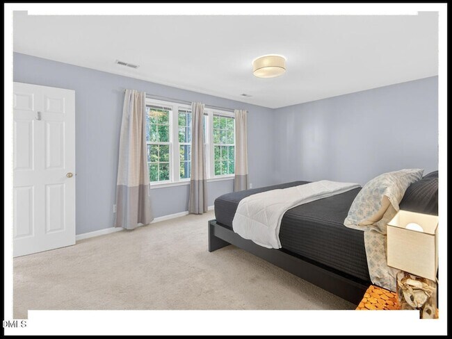 Building Photo - 5207 Tahoe Dr