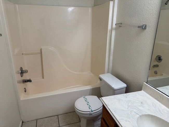 Building Photo - Cute Single Story 3 Bedroom in Keller ISD