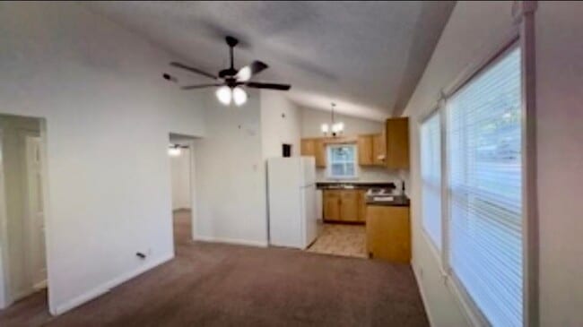 Building Photo - 1303 Kenton St