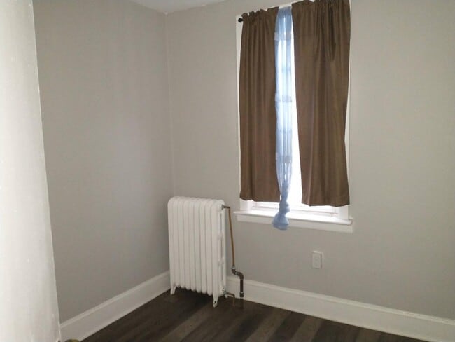 Building Photo - 6515 Germantown Ave