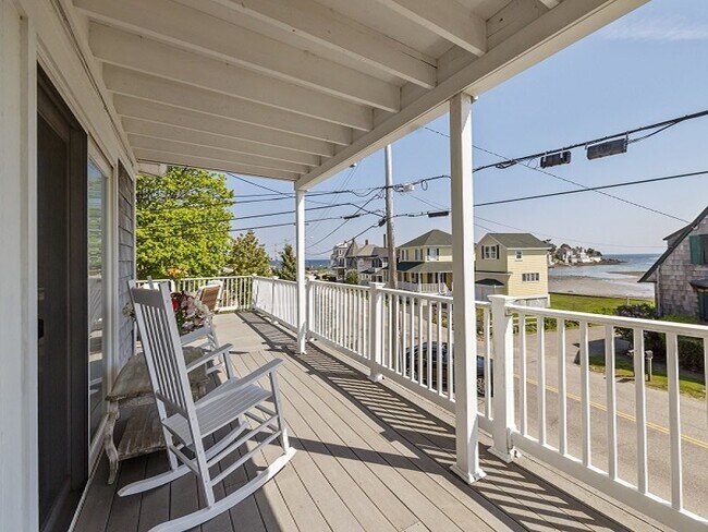 Building Photo - 281 Beach Ave