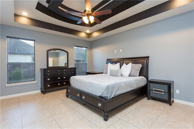 Building Photo - 1316 Poblano Ln