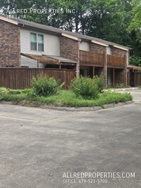 Building Photo - 2588 E Sweetbriar Dr