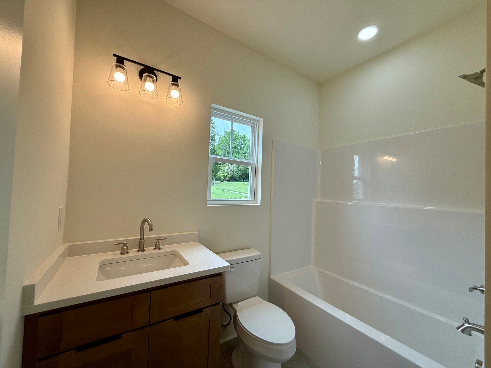 Building Photo - 7413 Westridge Dr