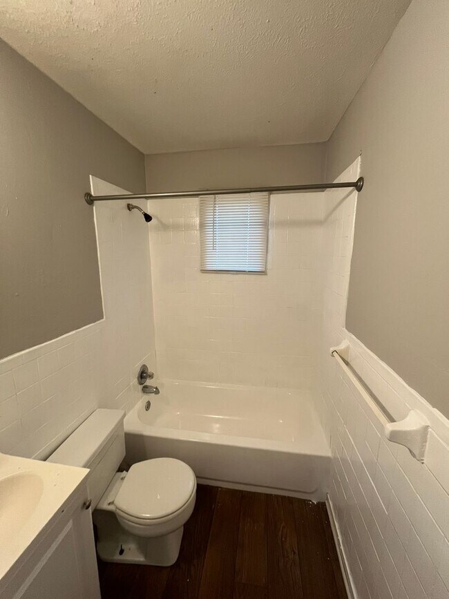 Building Photo - Welcome Home – Comfort Meets Convenience. Call to ask about the Move-in Special!!!