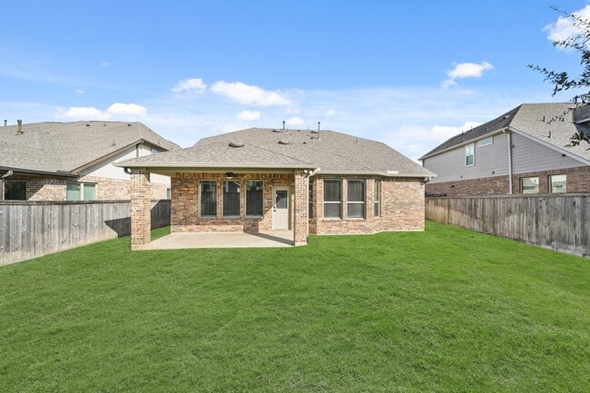 Building Photo - 15703 Monkey Rock Dr
