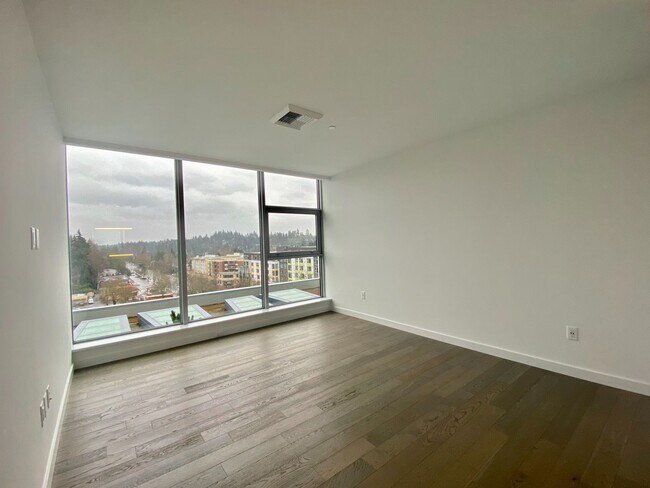 Building Photo - 188 Bellevue Way NE