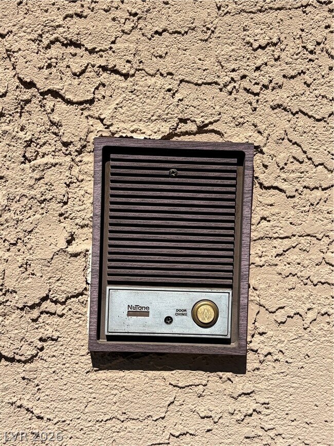 Building Photo - 3988 Delos Dr