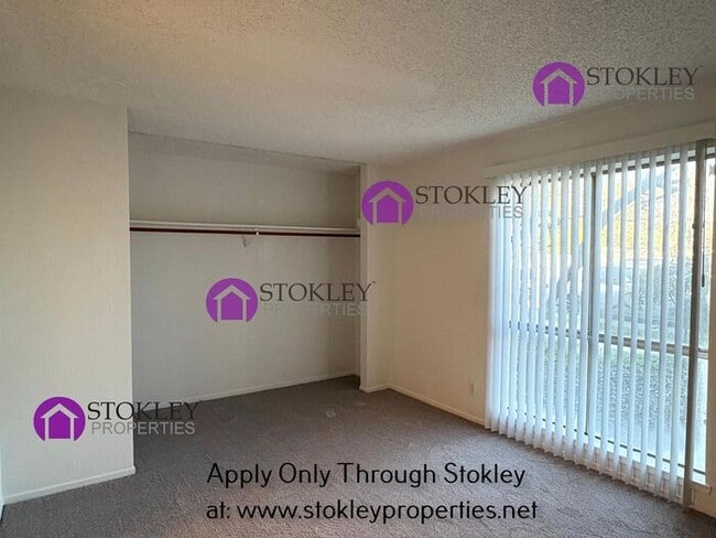 Building Photo - 1036 Oak Grove Rd