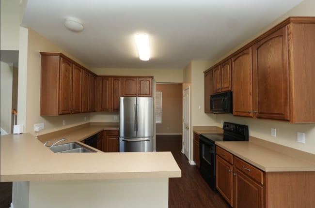 Building Photo - Charming 3-bedroom, 2-bath home